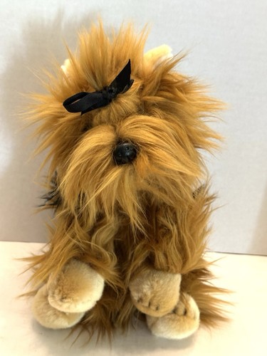 Yorkshire terrier realistic - yorkshire,