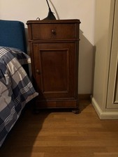 COPPIA DI COMODINI ANTICHI IN LEGNO COMODINO ARTE POVERA VINTAGE USATI. 