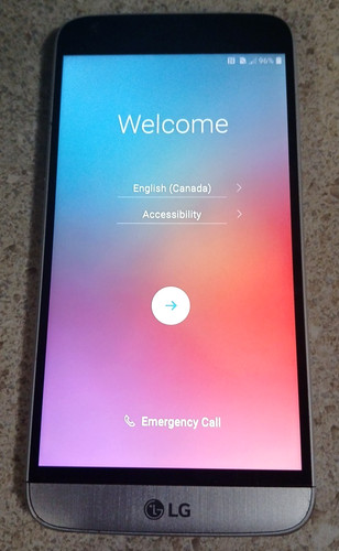 Unlocked h831 3 32gb - 5.3",