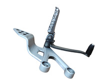 PEDANA ANTERIORE SINISTRA + LEVA CAMBIO YAMAHA YZF R125 2008  5D7F74420000