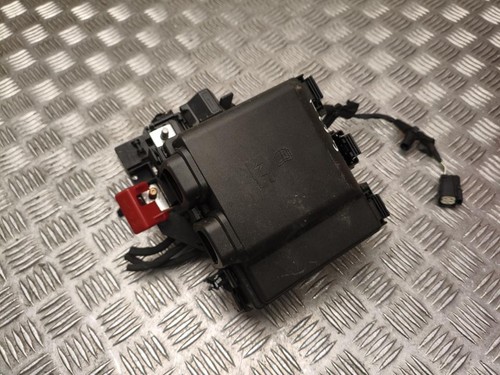 Scatola fusibili sv4t14d068ebc - scatola,