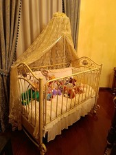 culla neonato in ferro battuto usata ma in ottime condizioni