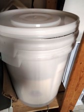 PINTA, kit per produzione birra, con tappatrice