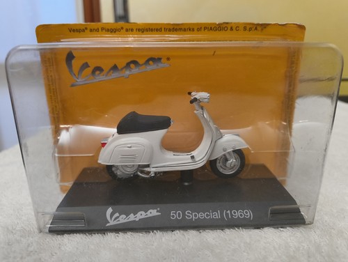 Moto scooter vespa special - moto,