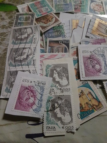 Lotto 100 francobolli - , con