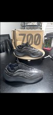 Scarpe Adidas Yeezy 700 V3