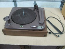 Giradischi RCA V-215