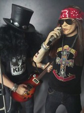 Modellino completo 1/6 Custom Slash and Axl Gun n Roses + chitarra
