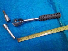 Teng Tools Cricchetto di azionamento 3/8", prolunga corta e presa