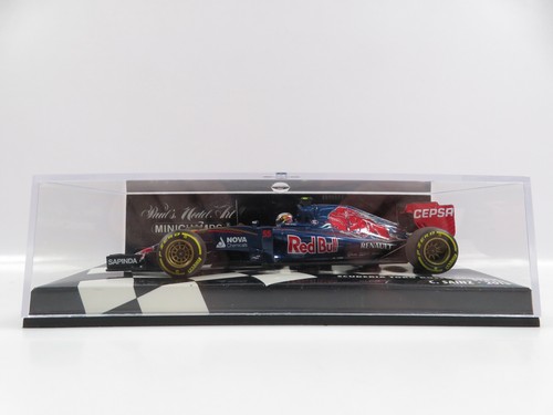 Minichamps 417150055 - 1:43,