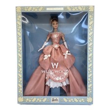 Barbie x bambola Wedgwood -