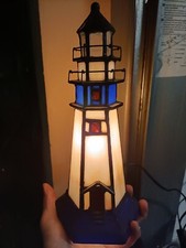 Lampada Da Tavolo A Forma Di