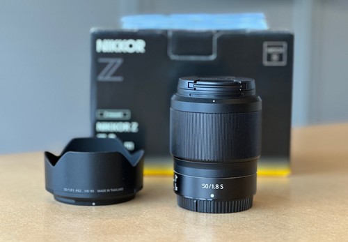 Nikon nikkor 1 8 s - nikon, mm