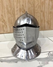 Medieval Close Helmet Battle