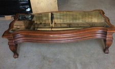 Tavolino da caffè stile Barocco con piano in specchio anticato