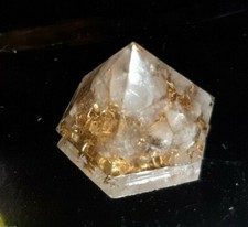 Piramide ORGONITE 4 CHAKRA