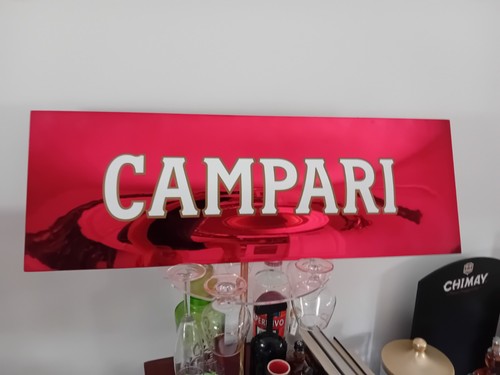 Targa insegna pubblicitaria