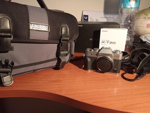 Fujifilm t20 000 scatti - 18.000,