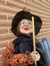Strega spaventosa piedi con - strega,