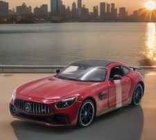 1:24 WELLY Mercedes Benz Gt-R