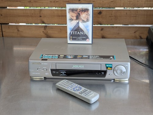 Panasonic hd645 vcr lettore - panasonic,