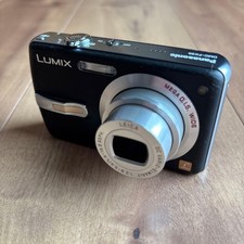 Panasonic LUMIX DMC-FX50