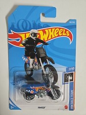 Hot Wheels ~ HW450F ~ Dirt