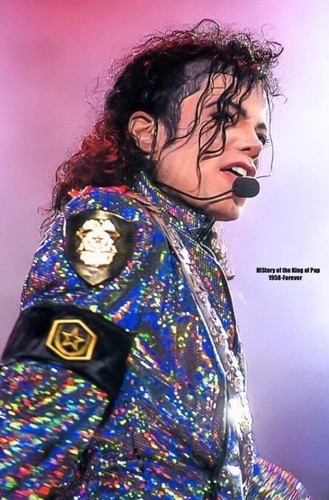 Michael jackson dangerous tour - michael,