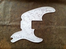 Battipenna in pelle lavorata