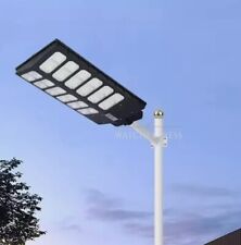 LAMPIONE STRADALE LED 2000W CON PANNELLO SOLARE TELECOMANDO CREPUSCOLARE 2025