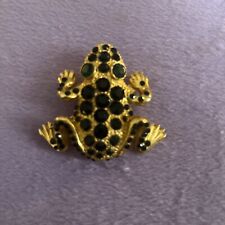 Spilla Rana produzione Swarovski