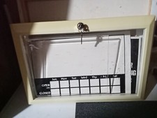 Market$ 2 lati APERTO e CHIUSO