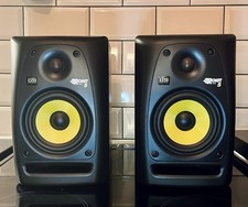 Coppia di monitor da studio