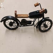 Modellino moto in legno e