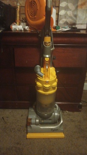 Dyson vacuum - dyson,