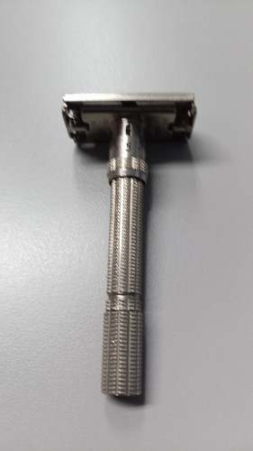 Rasoio sicurezza gillette - di,