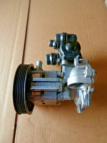 Pompa idroguida con - ,