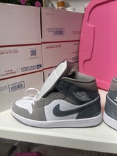 Nike Air Jordan 1 Mid 'Light