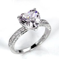 Huitan Luxury Solitaire Donna