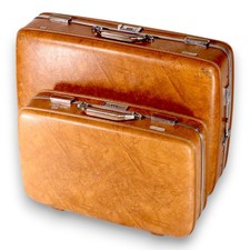 American Tourister Escort set