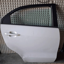 770041W210 Porta post. DX KIA