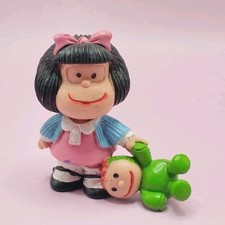 RARE Figurine  PVC vintage Comics Spain MAFALDA Avec Peluche Verte Pull Bleu 