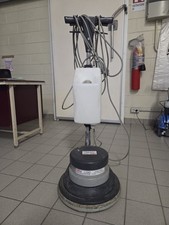 lavapavimenti industriale