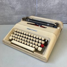 Olivetti Lettera 35 Cream
