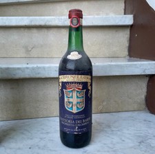 Bottiglia di Brunello di Montalcino cantina Fattoria dei Barbi annata 1970