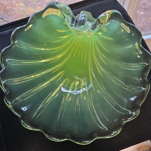 Ciotola conchiglia vetro verde