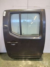 82100EB30J Porta Posteriore Destra per NISSAN NAVARA D40 (07/05-04/10) 2005 Usato