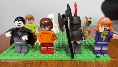 Lego minifigure lot 75904 - lego,