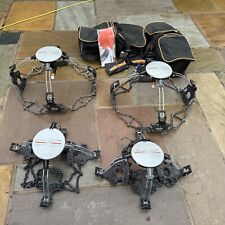 Due paia di catene da neve