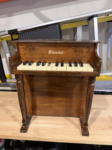 Pianoforte giocattolo